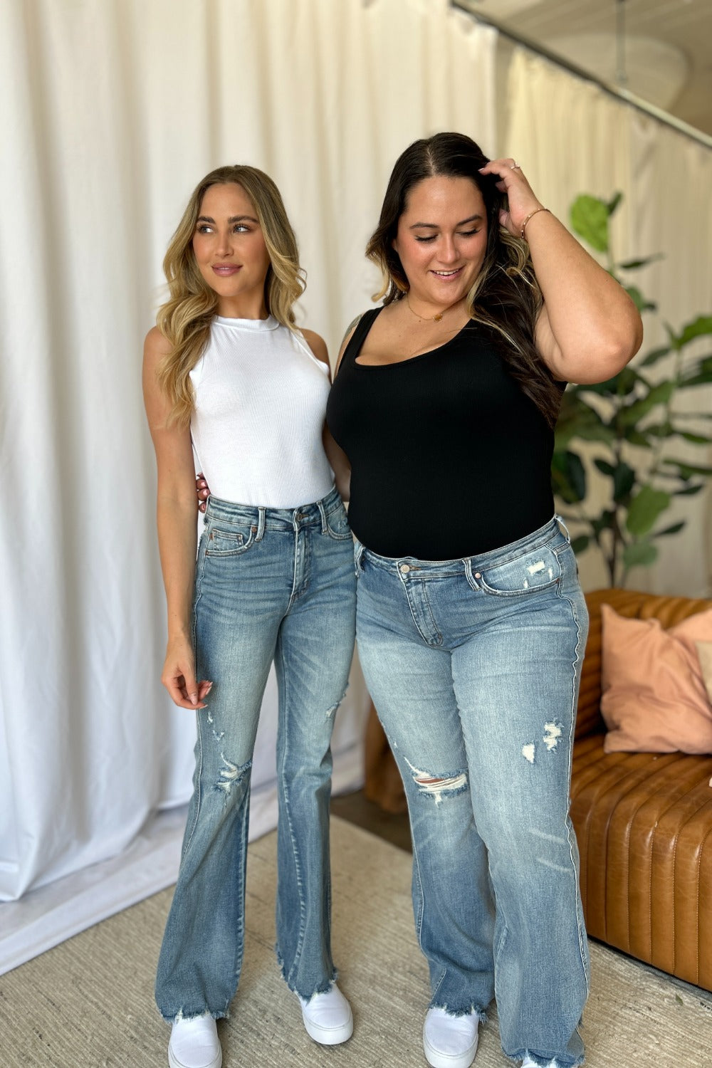 Judy Blue Medium Rise Tummy Control Destroyed Flare