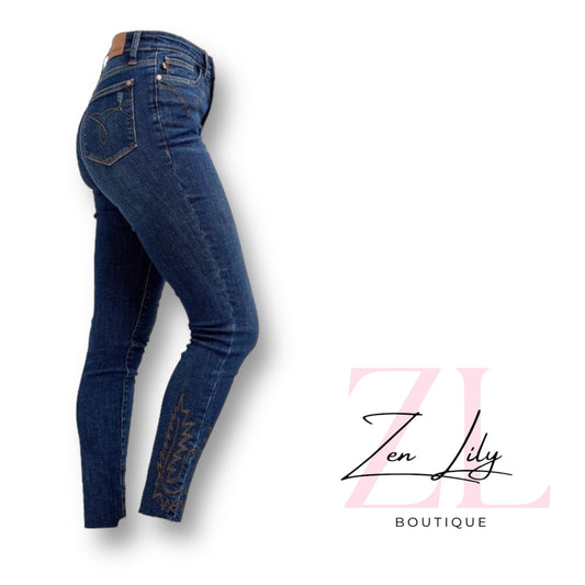Judy Blue Embroidered High Rise Skinny Jeans