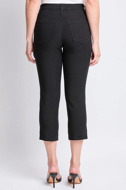 Hyperstretch Side Slit Capri