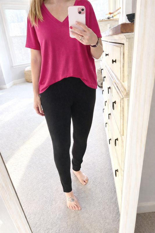 Essential V Neck Tee