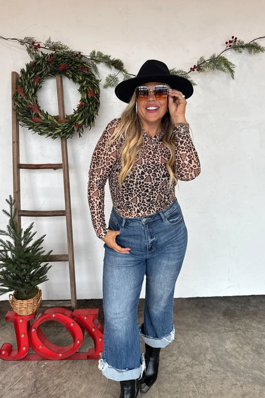 Preorder - Urban Non-Distressed Cropped Jeans