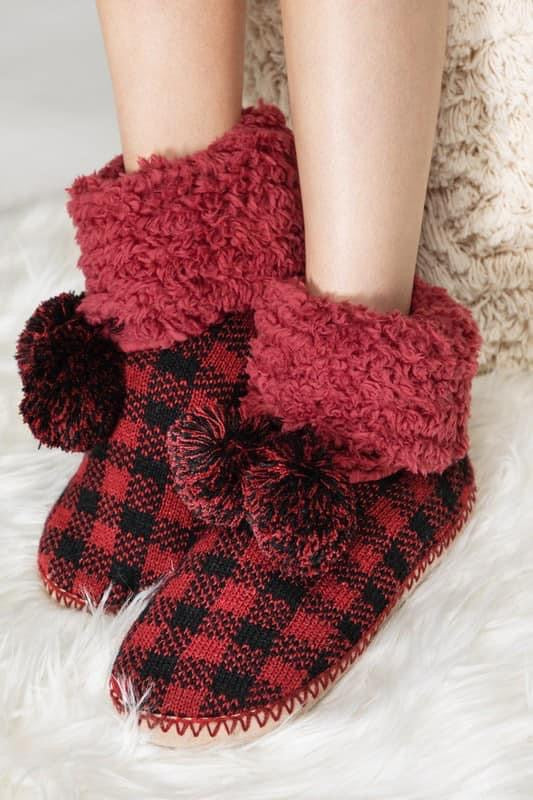 Urbanista Plaid Pom Pom Slippers